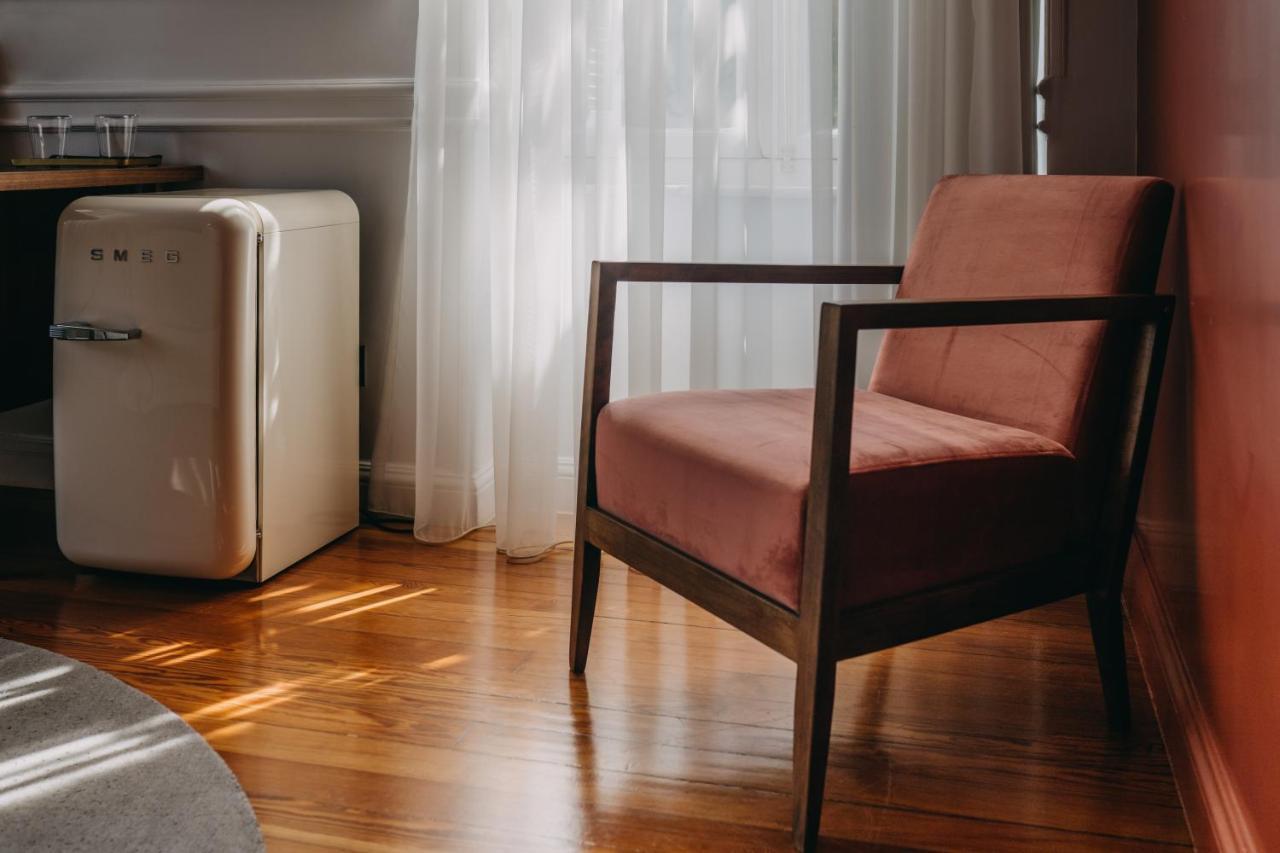 The Bold Type Hotel, A Member Of Design Hotels Patras Luaran gambar